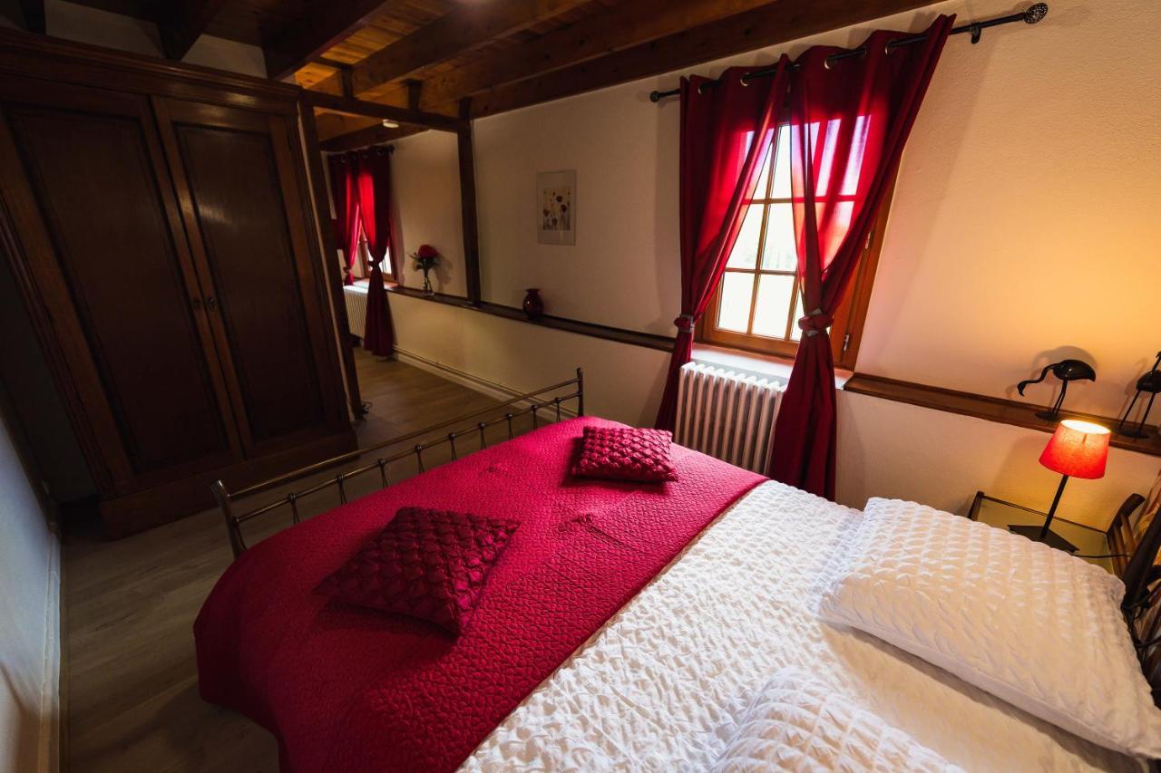 Olloix Maison D'Hote La Grange Aux Ayres מראה חיצוני תמונה