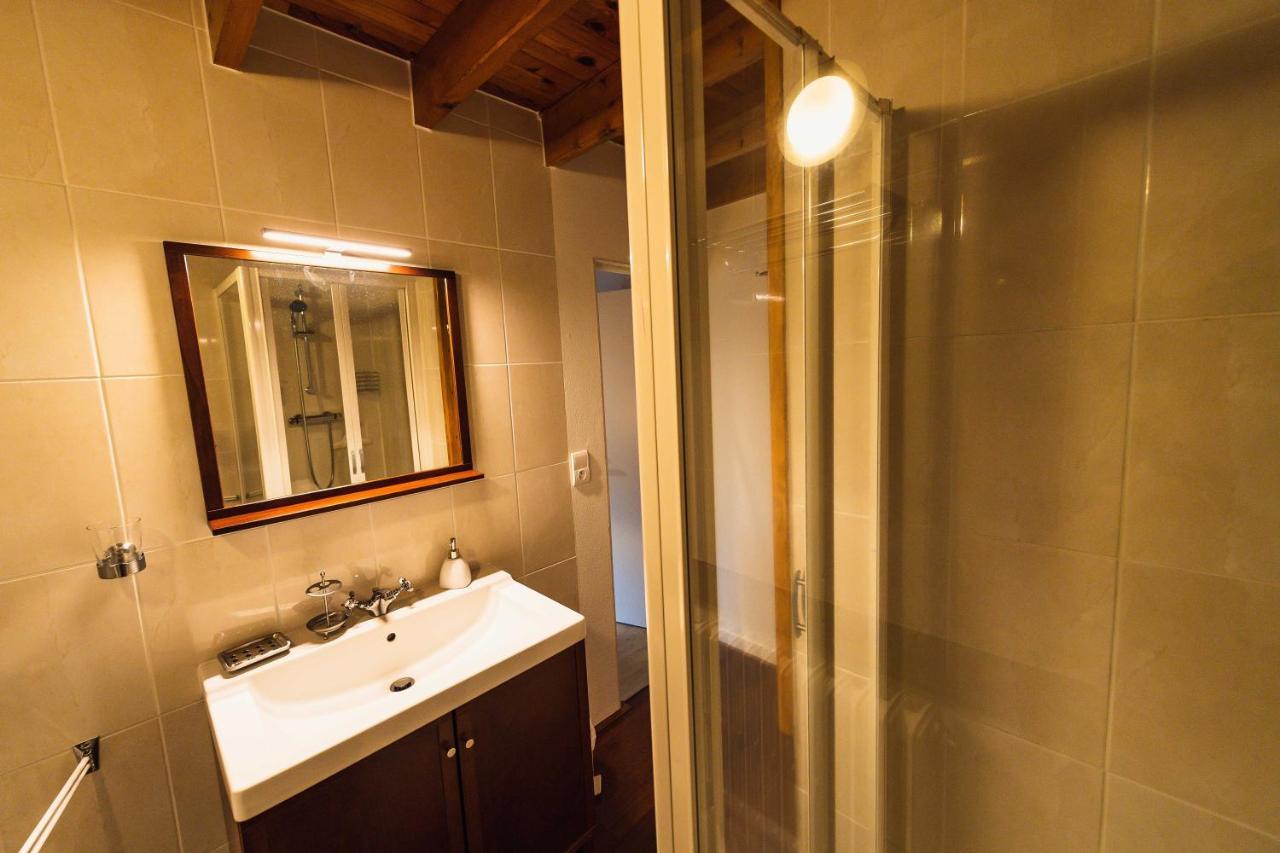 Olloix Maison D'Hote La Grange Aux Ayres מראה חיצוני תמונה