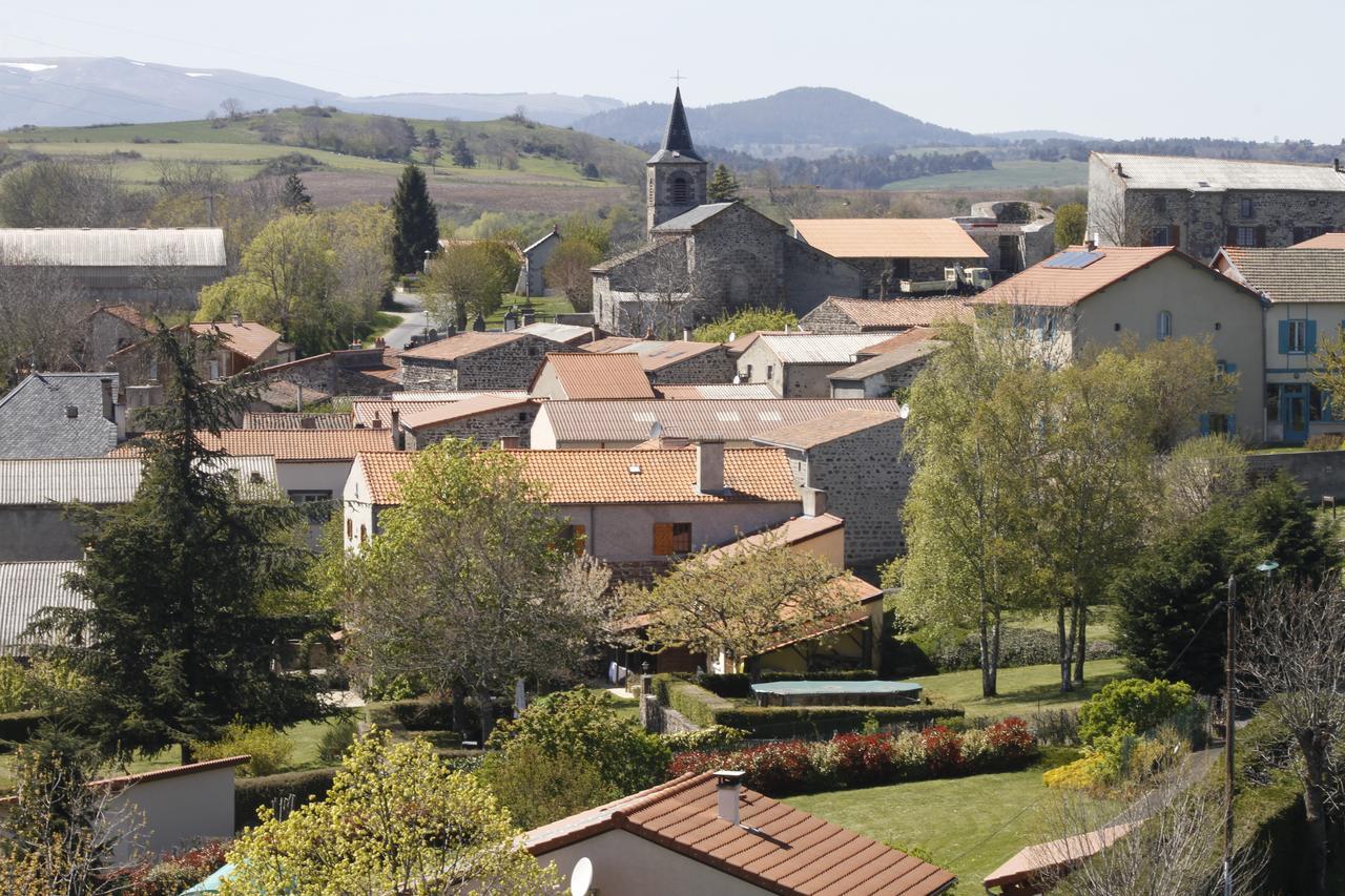 Olloix Maison D'Hote La Grange Aux Ayres מראה חיצוני תמונה